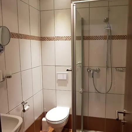 Saint Denis فندق 2*