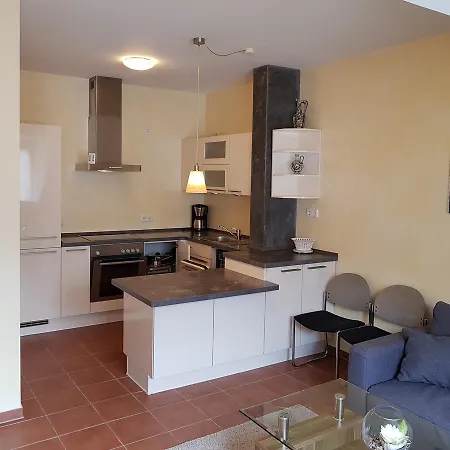 Saint Denis فندق كريفيلد