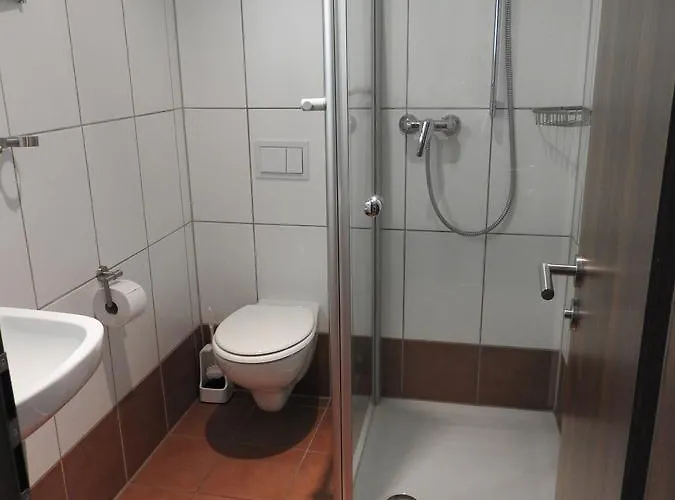 Saint Denis Hotel 2*