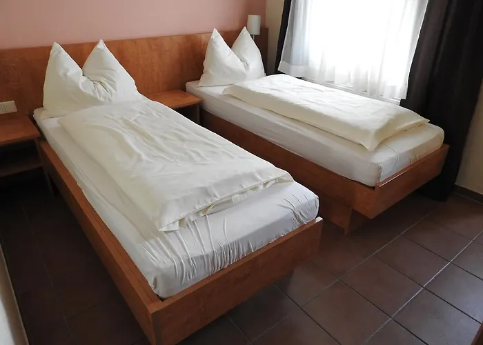 Saint Denis Hotel 2*